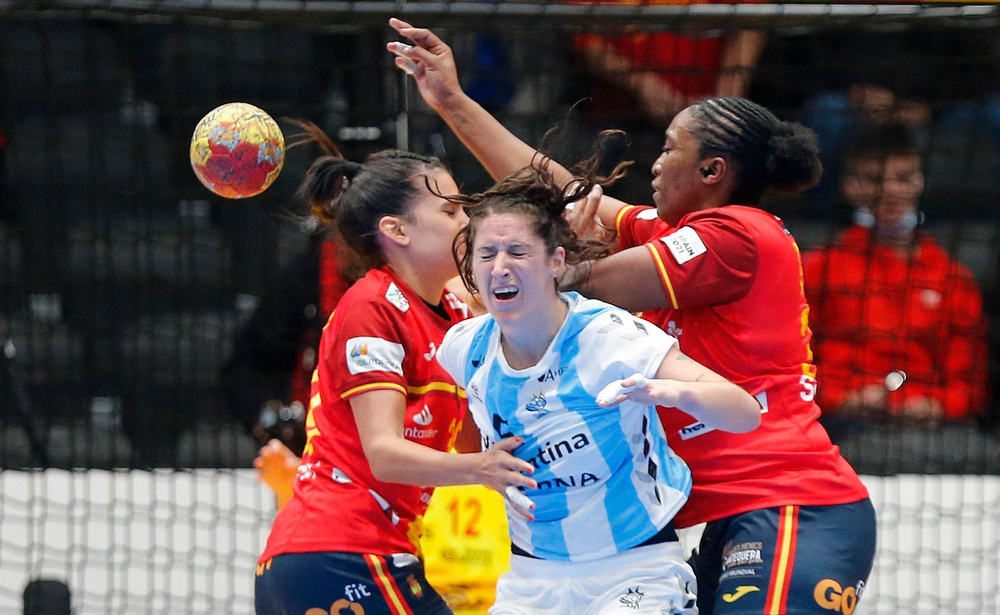 Victoria de España ante Argentina en su estreno en el Mundial femenino