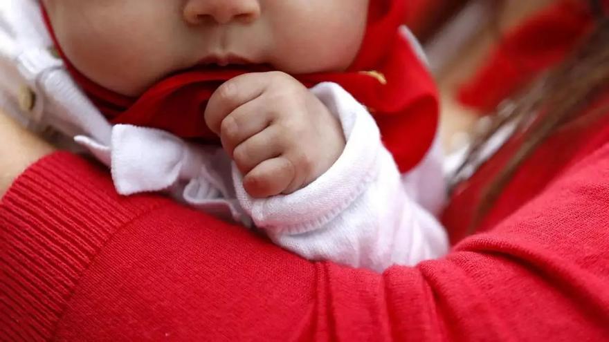 Prestación universal por crianza: la apuesta del Gobierno para frenar la pobreza infantil que afecta al 28,9% de los niños