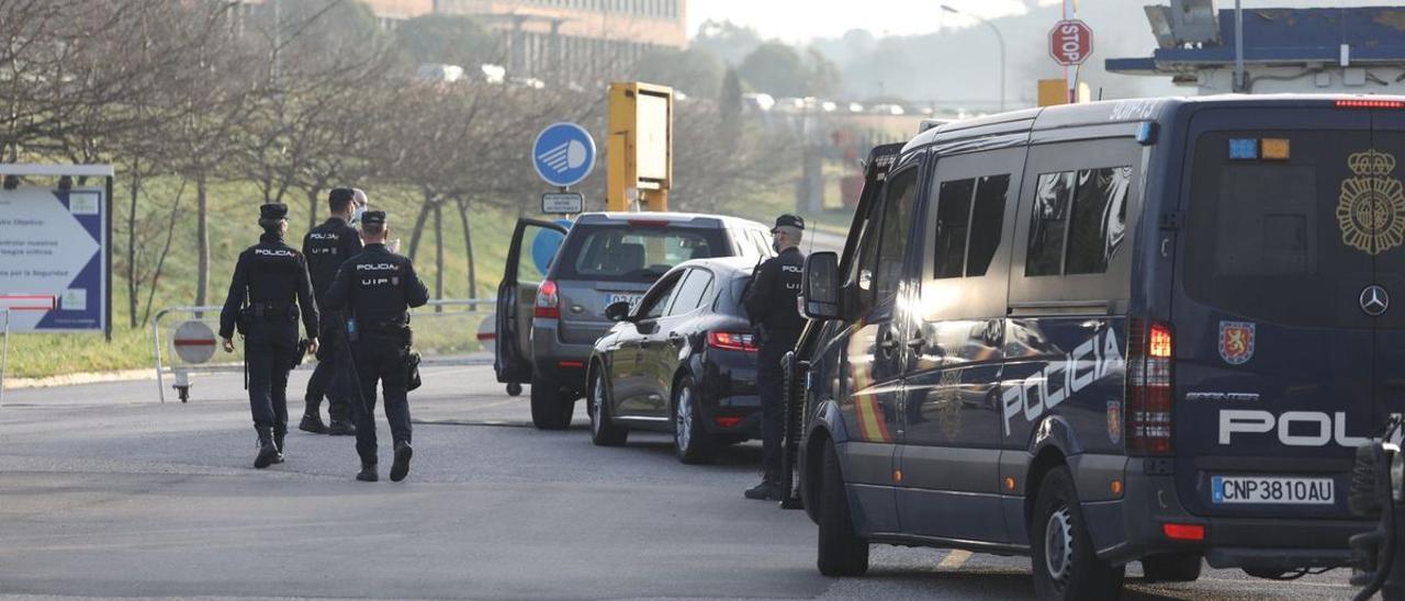 La Policía toma las fábricas de Alu Ibérica por presunta "despatrimonialización fraudulenta"