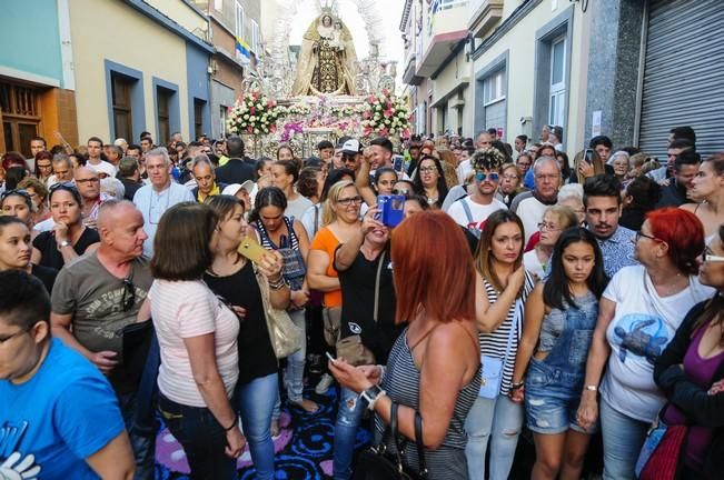 Procesion del Carmen por las calles de La Isleta