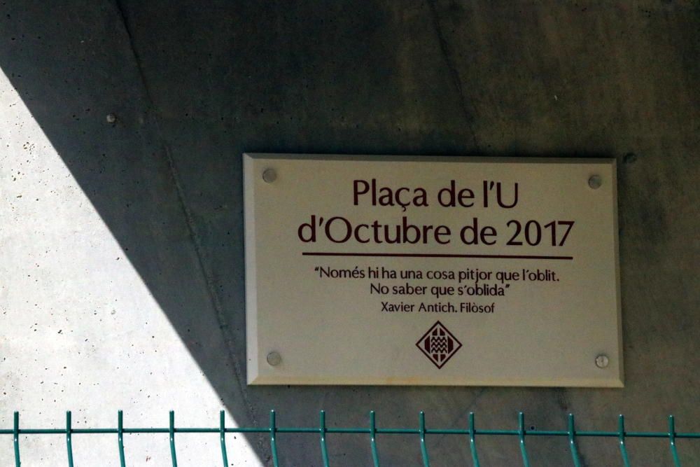 Inauguració de la plaça U d'Octubre de 2017 de Girona