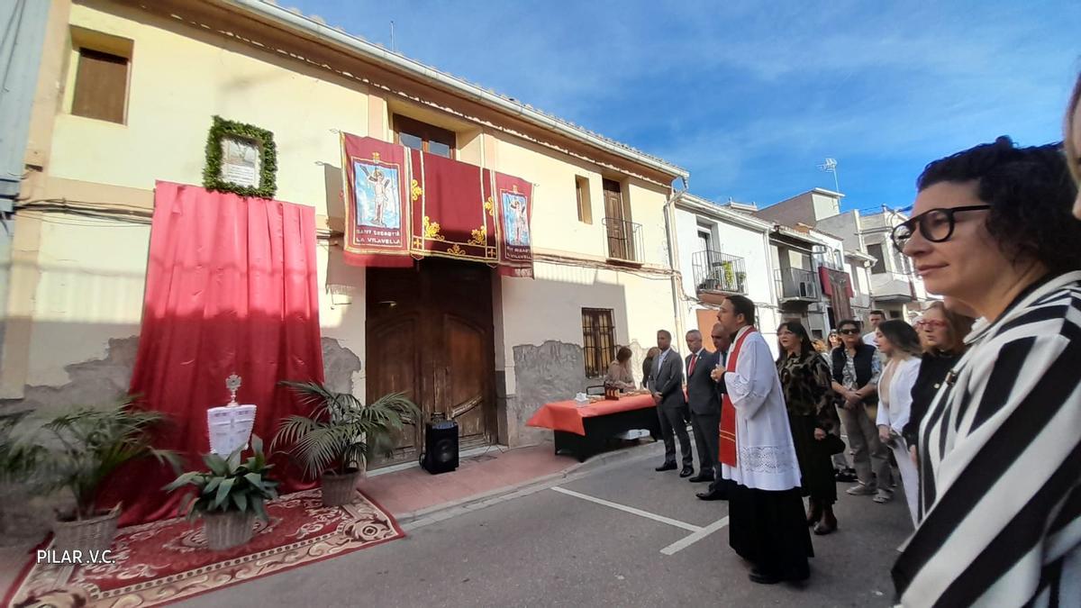 Los vecinos se sumaron de forma masiva a la celebración de la llegada de la reliquia de su patrón al municipio