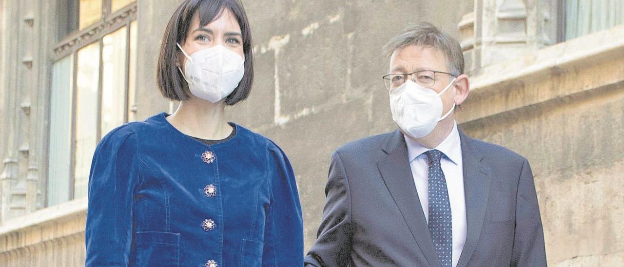 La ministra de Ciencia, Diana Morant,  acude al Palau de la Generalitat con Ximo Puig.