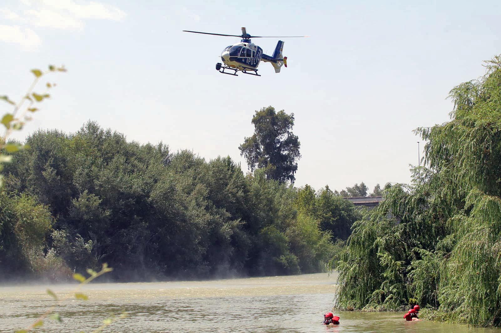 Se intensifica la busqueda del hombre desaparecido en el río