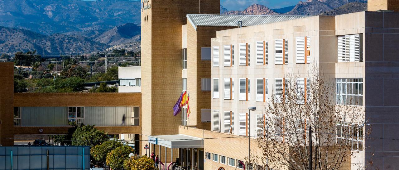 El Hospital Comarcal de la Marina Baixa, cuya ampliación comenzará esta primavera tras dos décadas de espera.