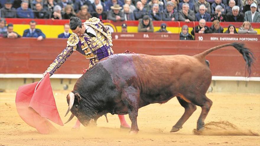 Castella y Manzanares, grandes a plaza llena