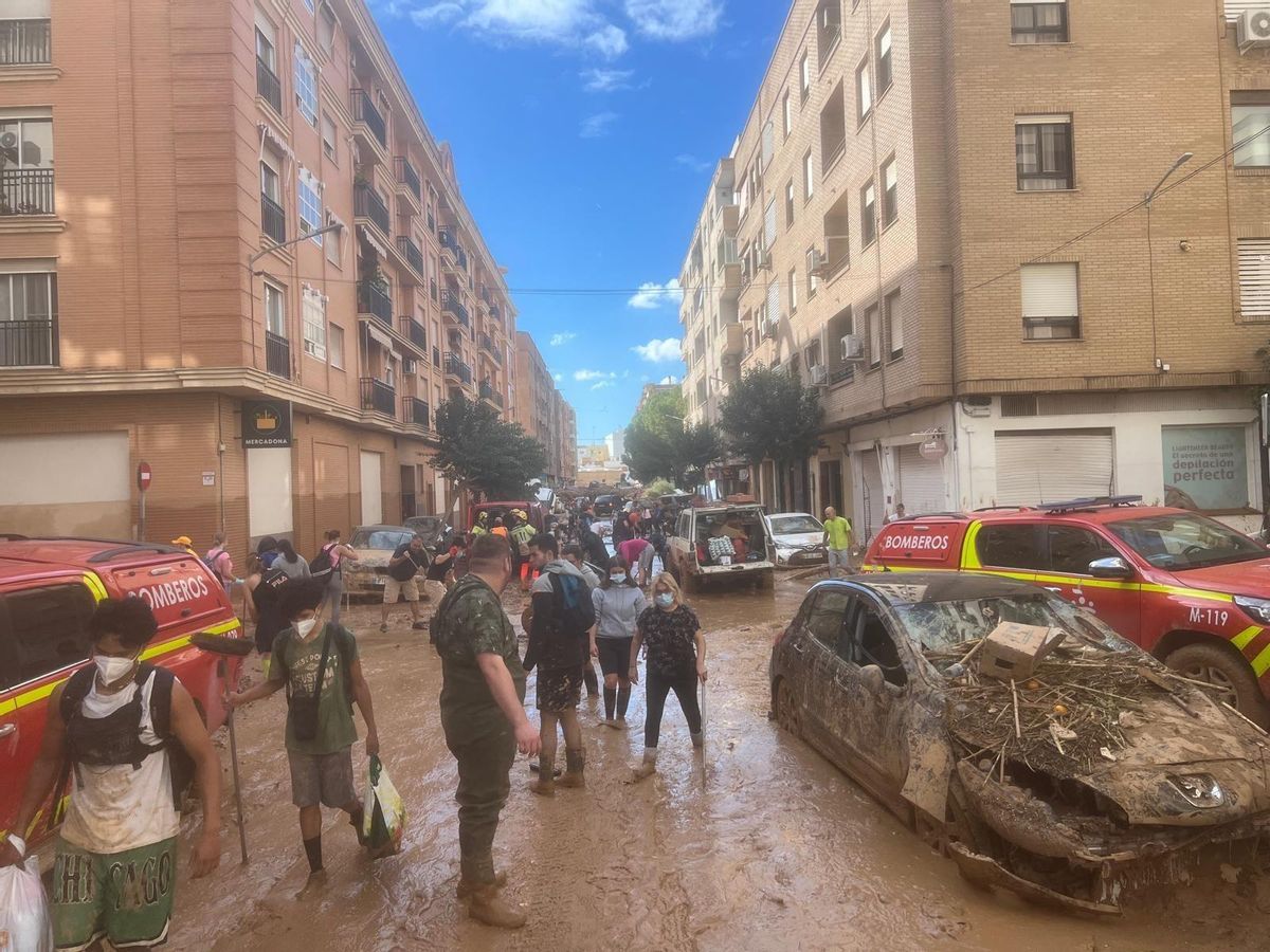 Bomberos de la Diputación de Badajoz ya trabajan en las zonas afectadas.
