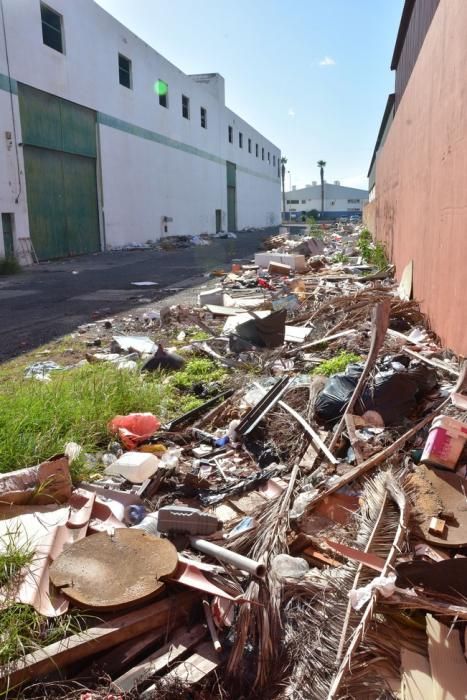 POLIGONOS INDUSTRIALES EN TELDE MAL ESTADO