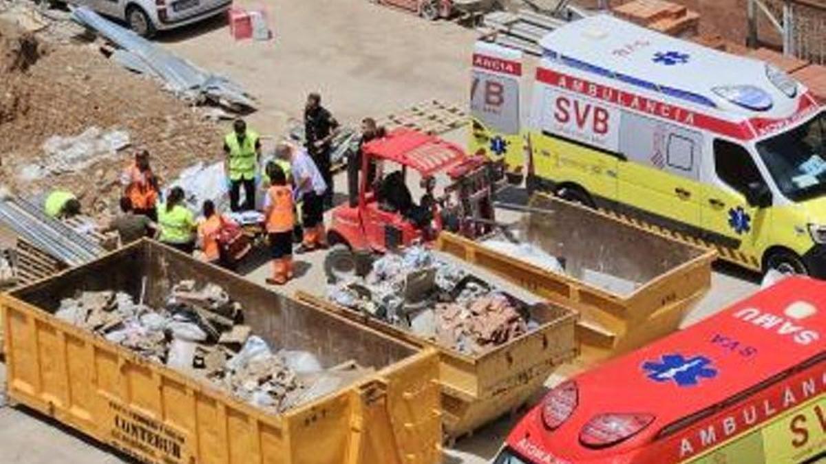 Un trabajador sufre una amputación de dedo tras un accidente laboral en ...