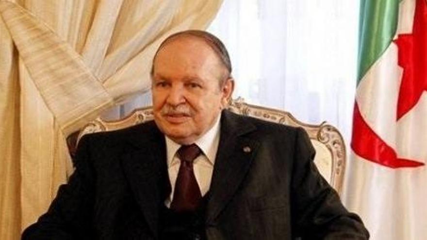 Bouteflika dimitirà &quot;abans d&#039;expirar el seu mandat&quot;