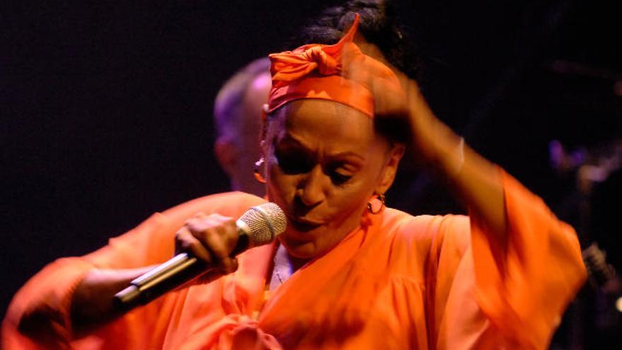 Omara Portuondo, en el Cicca, en 2008.