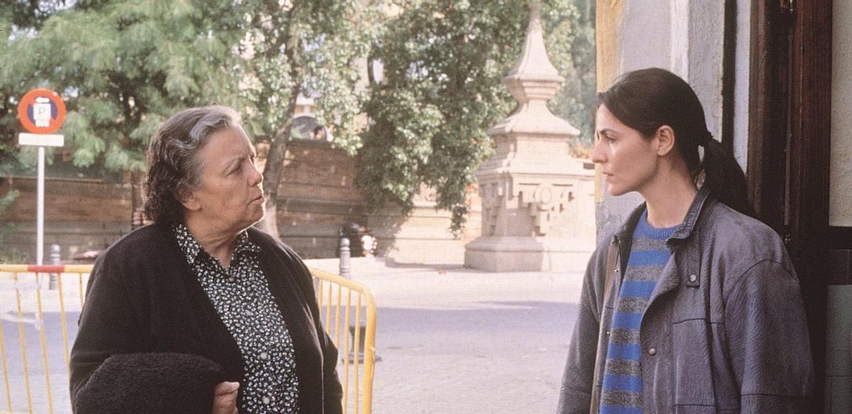 Ana Fernández con María Galiana en "Solas"