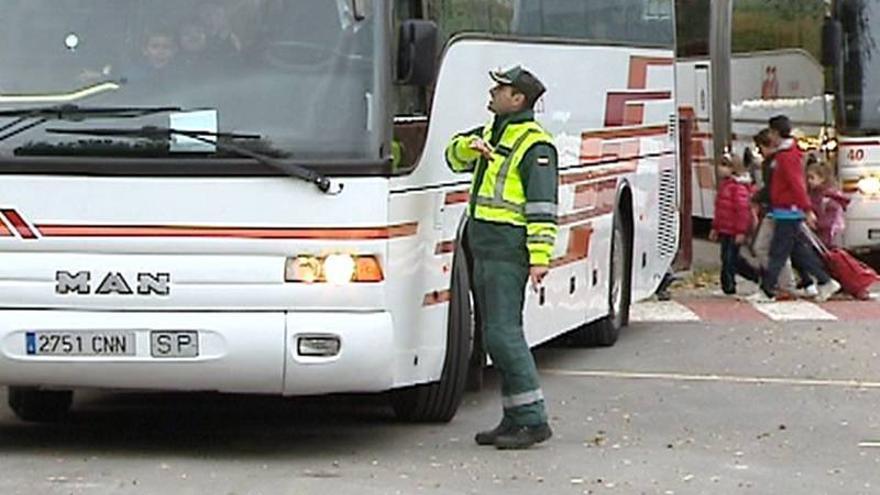 La DGT pone en marcha una campaña de control del transporte escolar