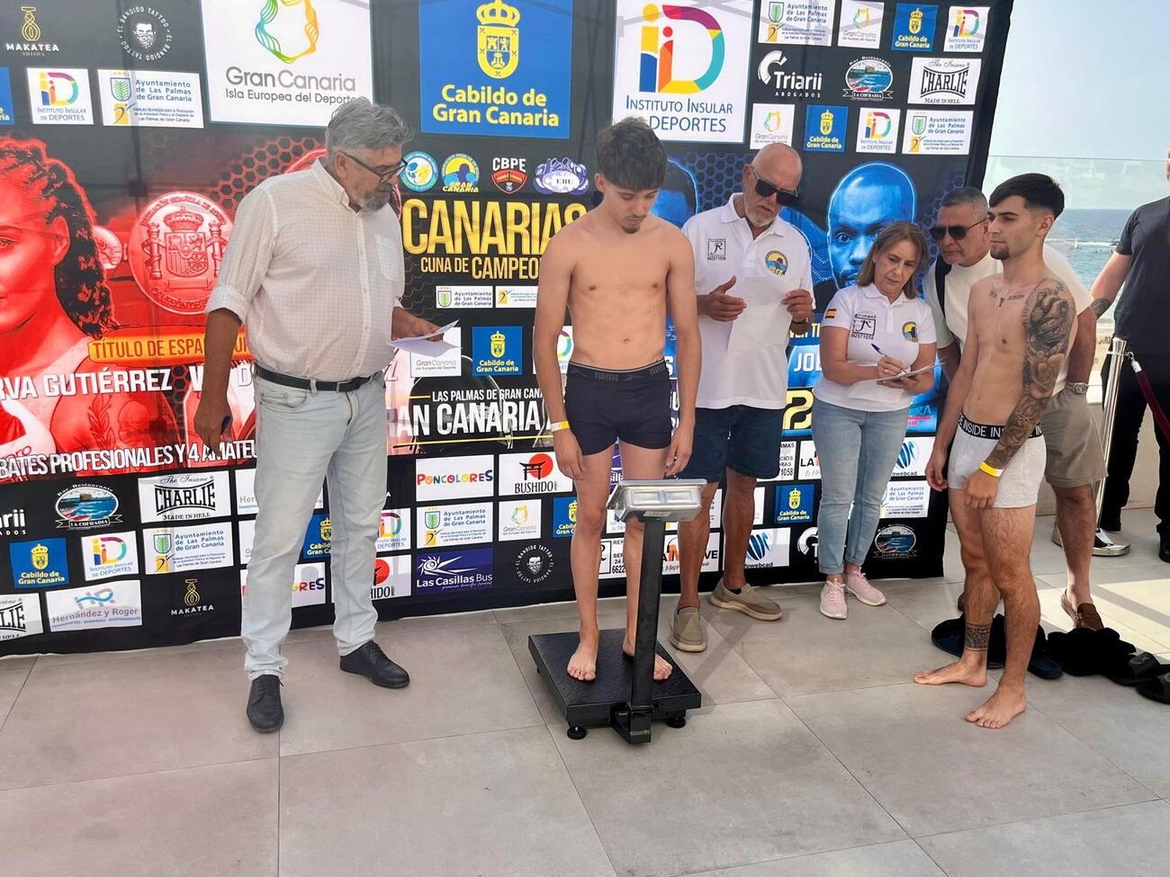 Pesaje de púgiles para la velada de boxeo 'Canarias, Cuna de Campeones'