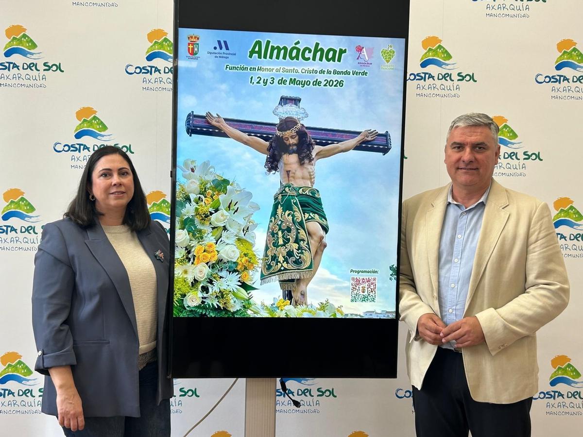 El alcalde de Almáchar, Antonio Yuste, ha presentado las fiestas en honor del Cristo de la Banda Verde.