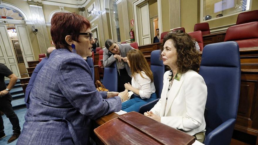 Matilde Asián culpa al presidente Pedro Sánchez de la baja ejecución presupuestaria canaria