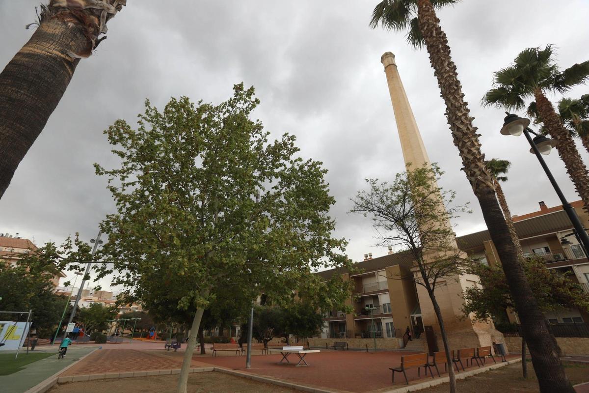 Imagen de archivo del parque de Pere IV de Ontinyent, que fue cerrado al público por las rachas de viento.