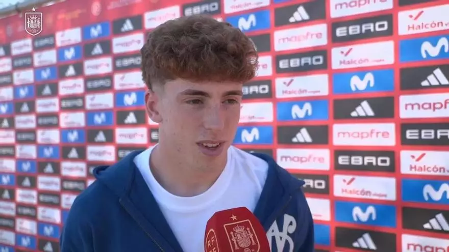 Víctor Muñoz y Mosquera disfrutan de su primera convocatoria con la selección española