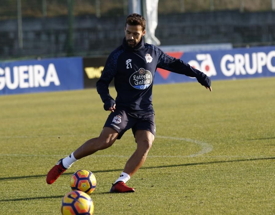 Rubén, Álex Bergantiños y Borja Valle se quedan fuera por decisión técnica.