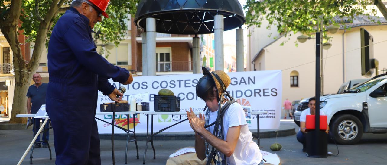 Un momento de la protesta realizada en julio pasado por agricultores y ganaderos en Córdoba.