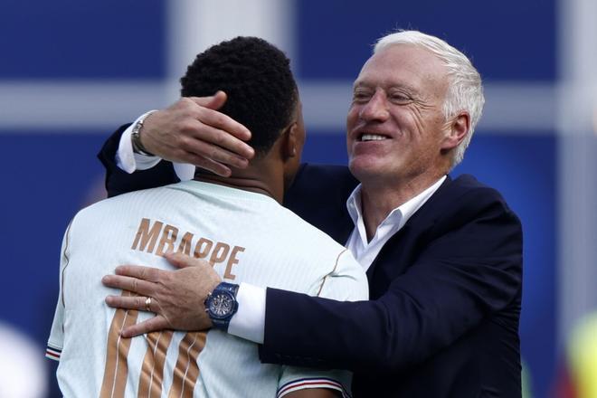El último reto de Deschamps, el camaleón eterno que se despide de Francia tras 14 años