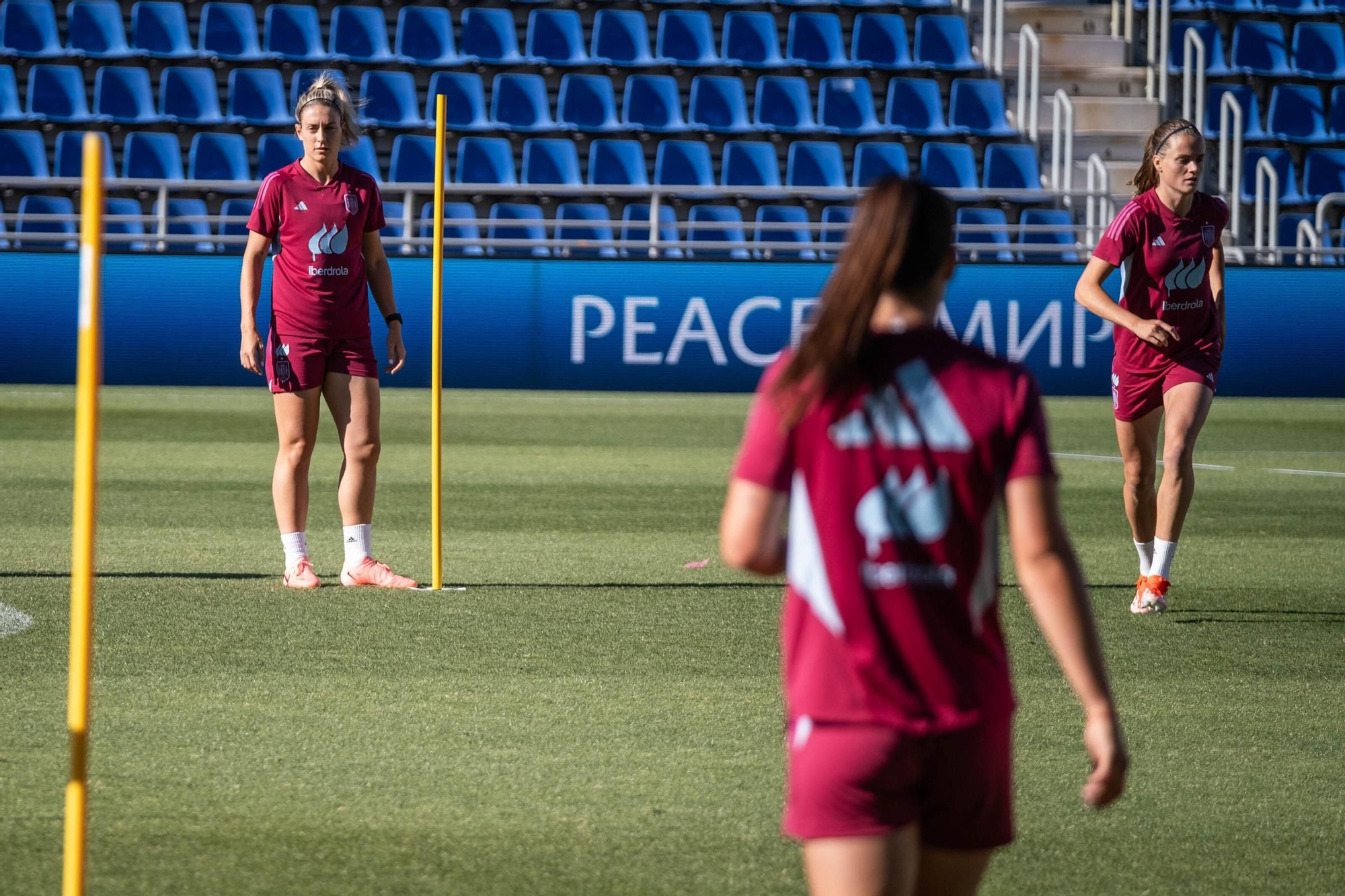 Training and press conference of the women's soccer team in Tenerife