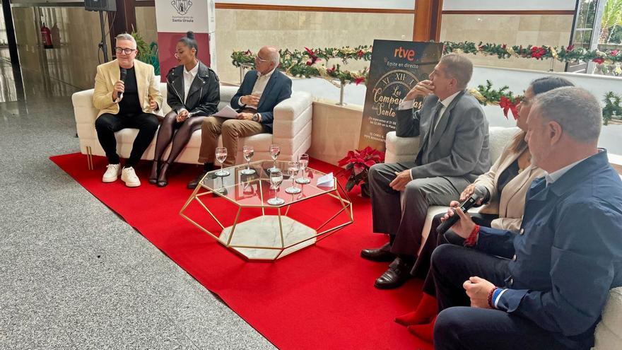 Presentación de las campanadas de fin de año en RTVE Canarias, ayer. | | E.D.