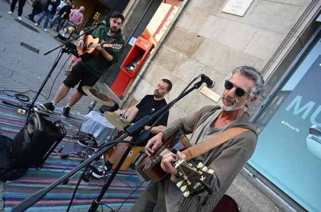 Pepe Solla: «La música es una pasión que me evade de la presión del día»