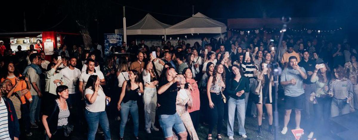 Buena música y un entorno incomparable hicieron disfrutar al público.  | SERVICIO ESPECIAL