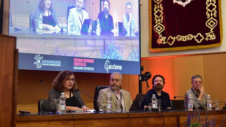 VIDEO | Congreso en Plasencia sobre grandes incendios forestales