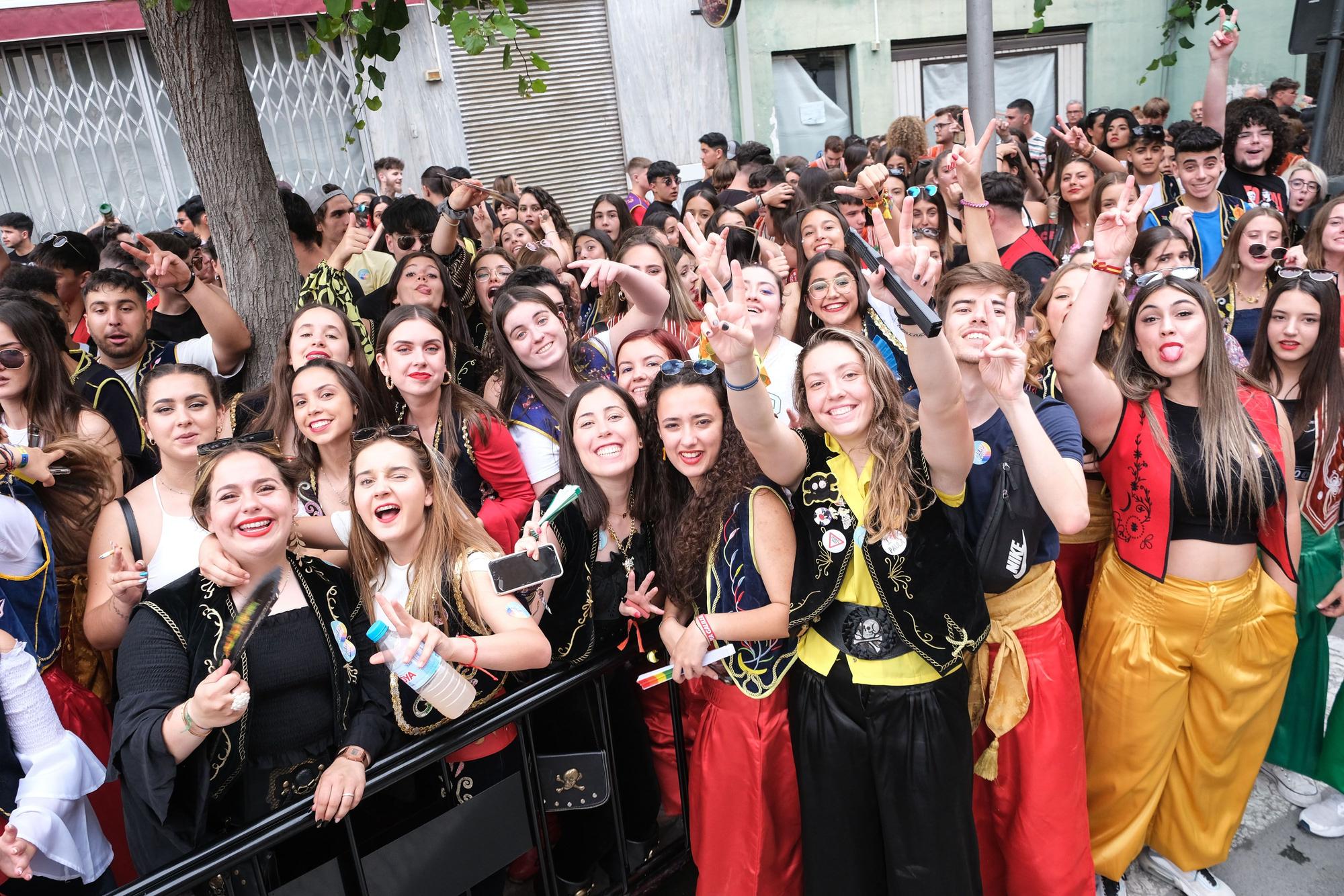 Apoteósico inicio de la fiesta en Elda