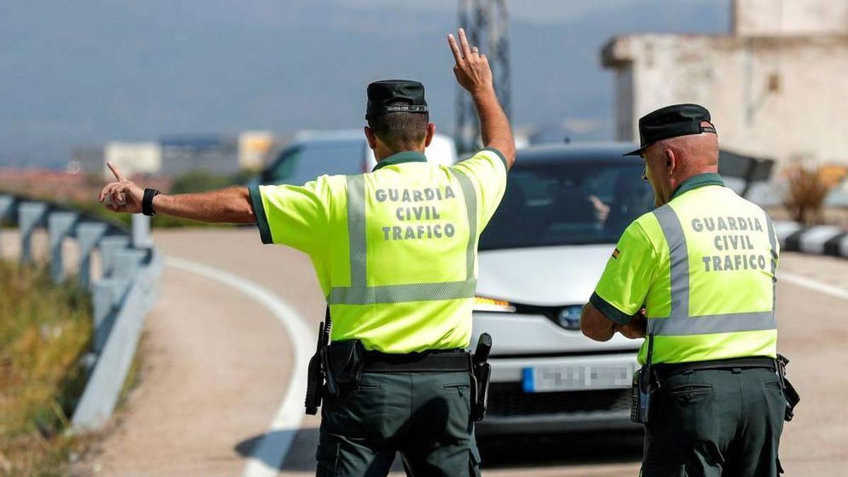 Imagen de archivo de agentes de la Guardia Civil de Tráfico.