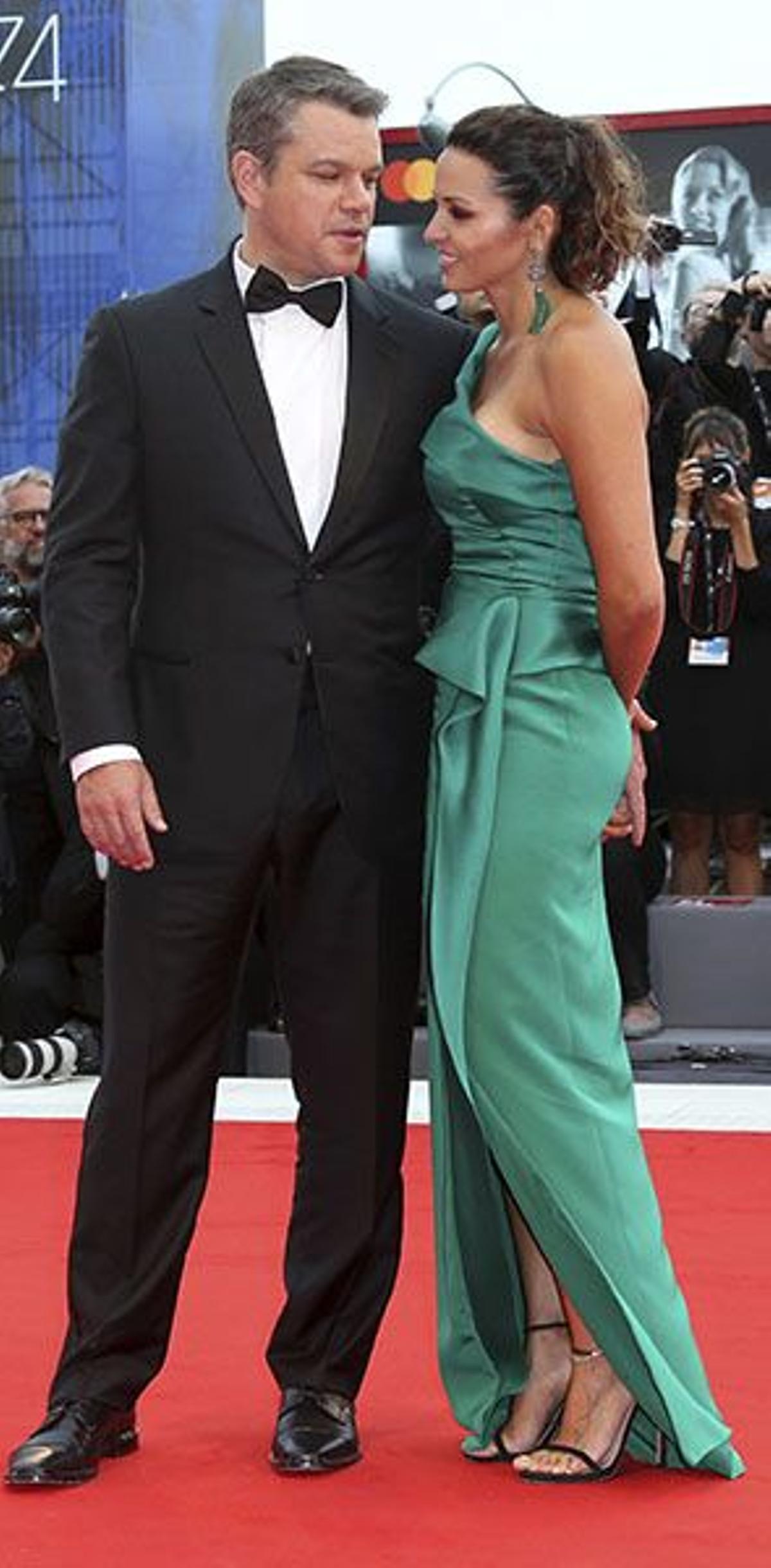 Día 4 en el Festival de Venecia: Matt Damon y su mujer Luciana Barroso