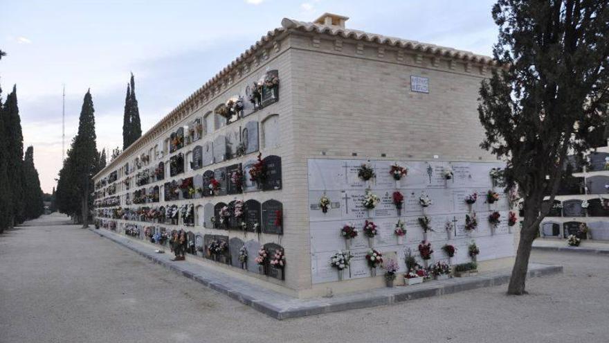 El caso del asesino del sello: un juego de relatos en el cementerio de Torrero