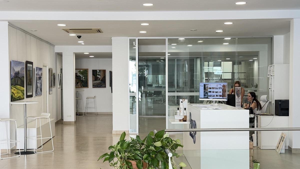 Nueva oficina de turismo de Priego.