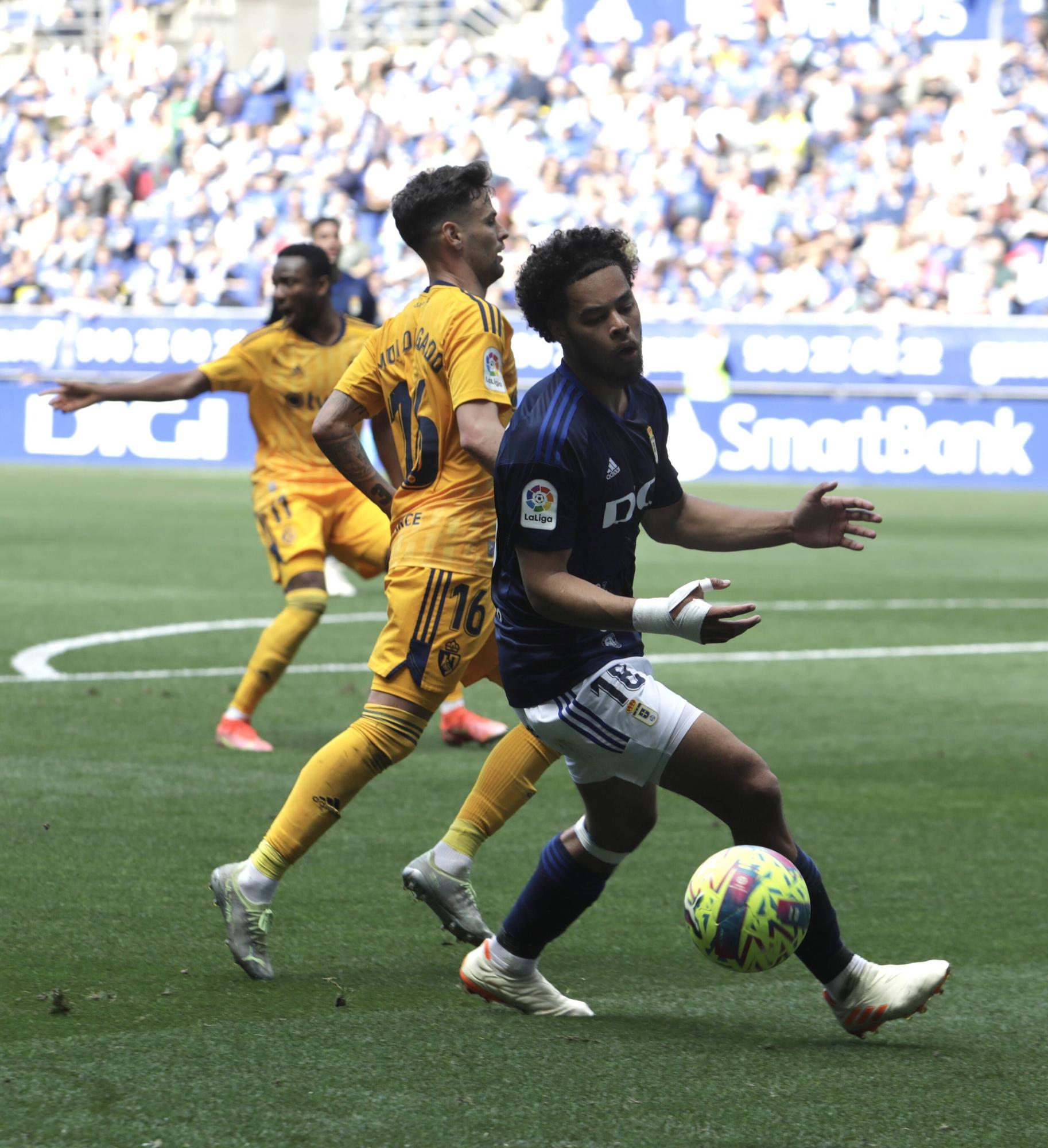 EN IMÁGENES: La remontada del Oviedo frente a la Ponferradina y el gran ambiente en el Tartiere