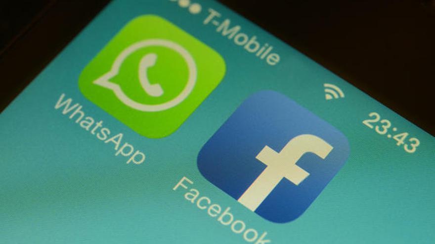 La UE pide a Whatsapp que no intercambie datos con Facebook.