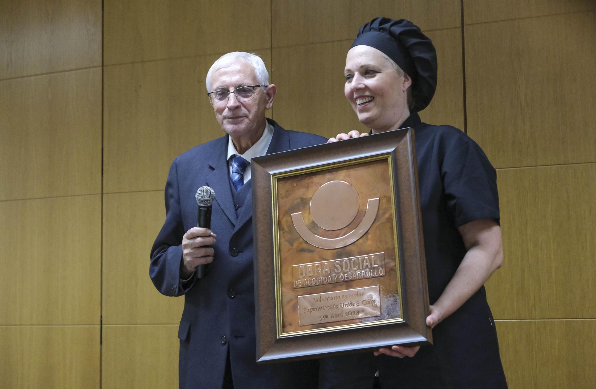 Acto de la Obra Social homenaje a los voluntarios ejemplares.