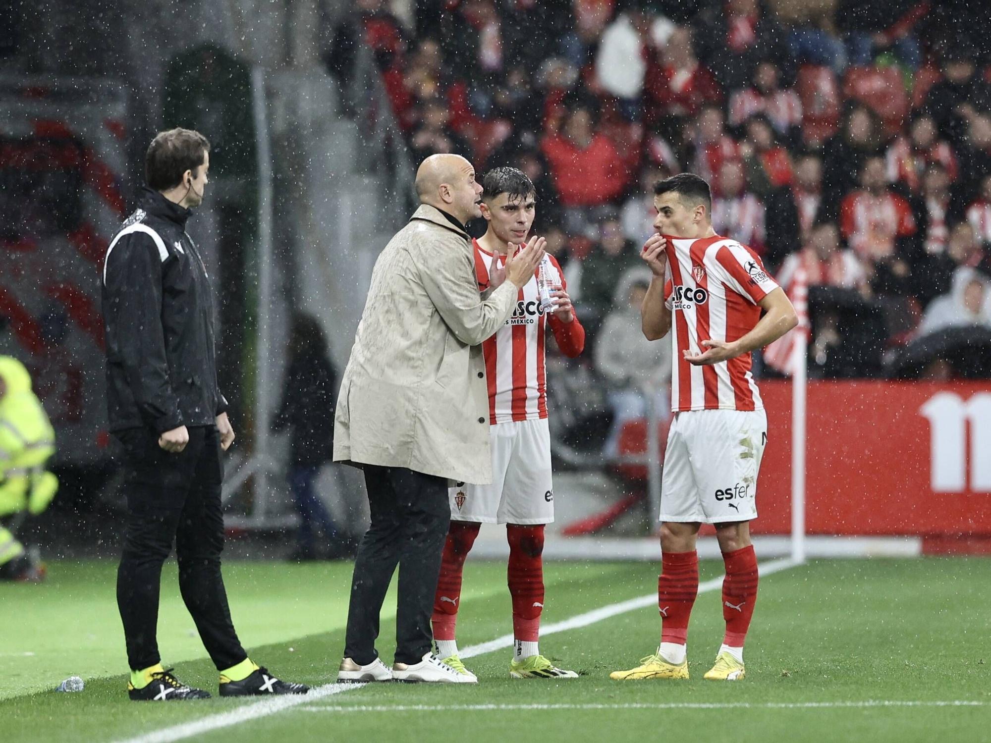 Real Sporting - Real Oviedo: el derbi en imágenes