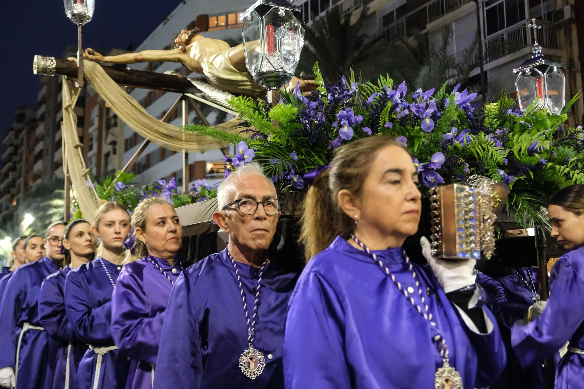 Así han sido las procesiones de la tarde de Domingo de Ramos en Alicante