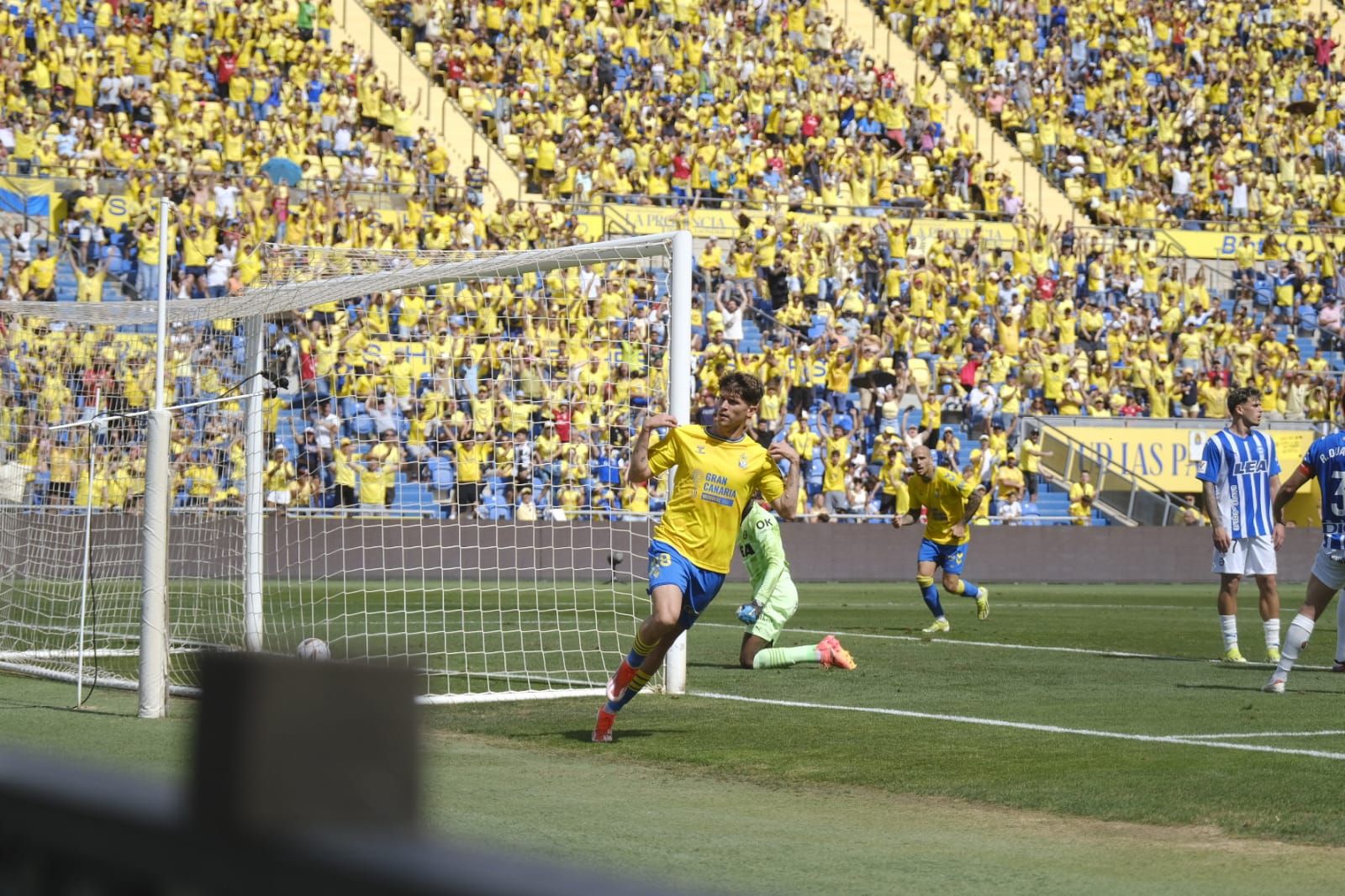 UD Las Palmas - Deportivo Alavés, en imágenes