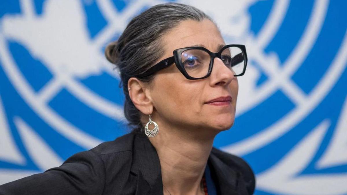 La relatora de l’ONU, Francesca Albanese, ahir.  | FABRICE COFFRINI / AFP