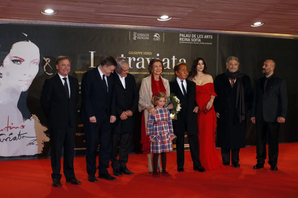 Noche de gala para el estreno de La Traviata