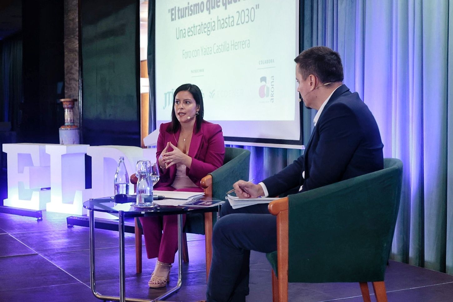 Foro sobre Turismo con la consejera Yaiza Castilla.