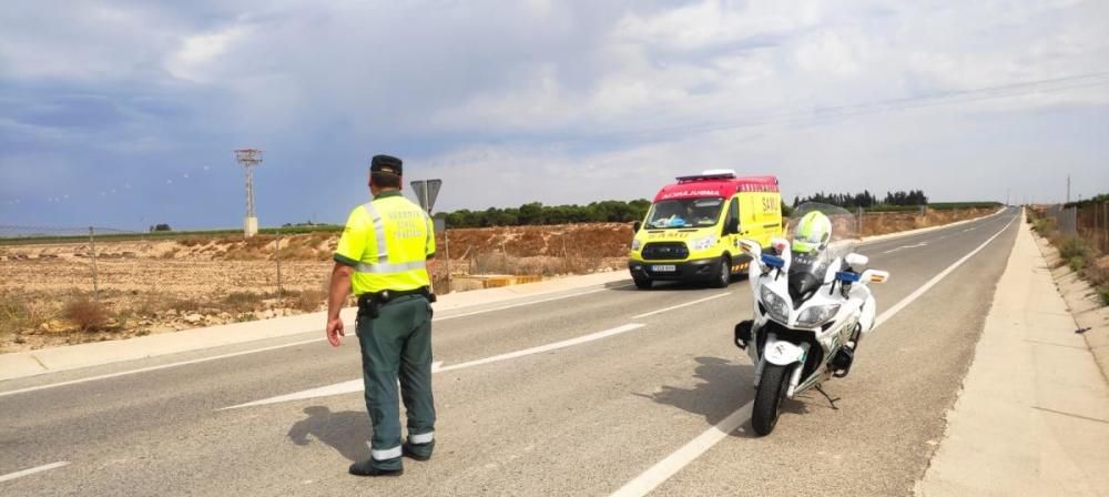 Un camionero fallece en un accidente de tráfico en una carretera de Los Montesinos