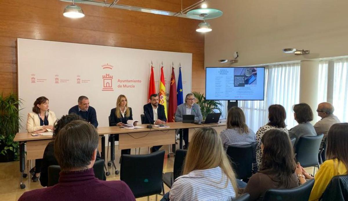 Presentación de la investigación en el Edificio Moneo.  | AYTO. MURCIA