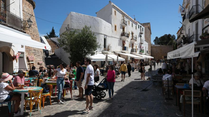 Decreto de vivienda en Baleares: Los edificios catalogados podrán ganar alturas y dividir sus viviendas