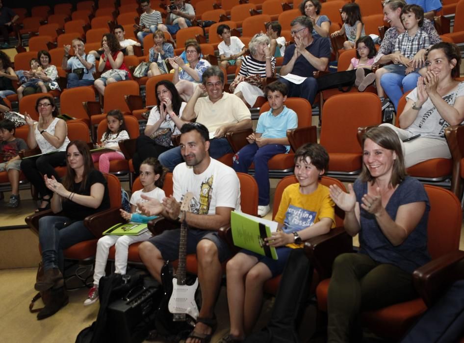 Clase magistral infantil organizada por el Derrame Rock