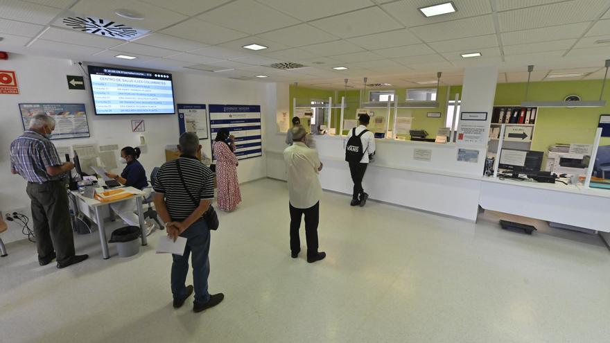 Sanitat crea 606 plazas en Castellón para mejorar la atención en centros de salud y hospitales