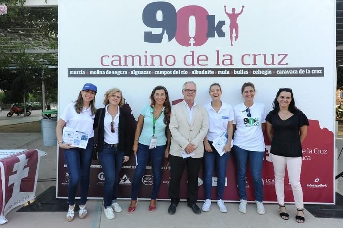 Entrega de dorsales de la 90k Camino de la Cruz